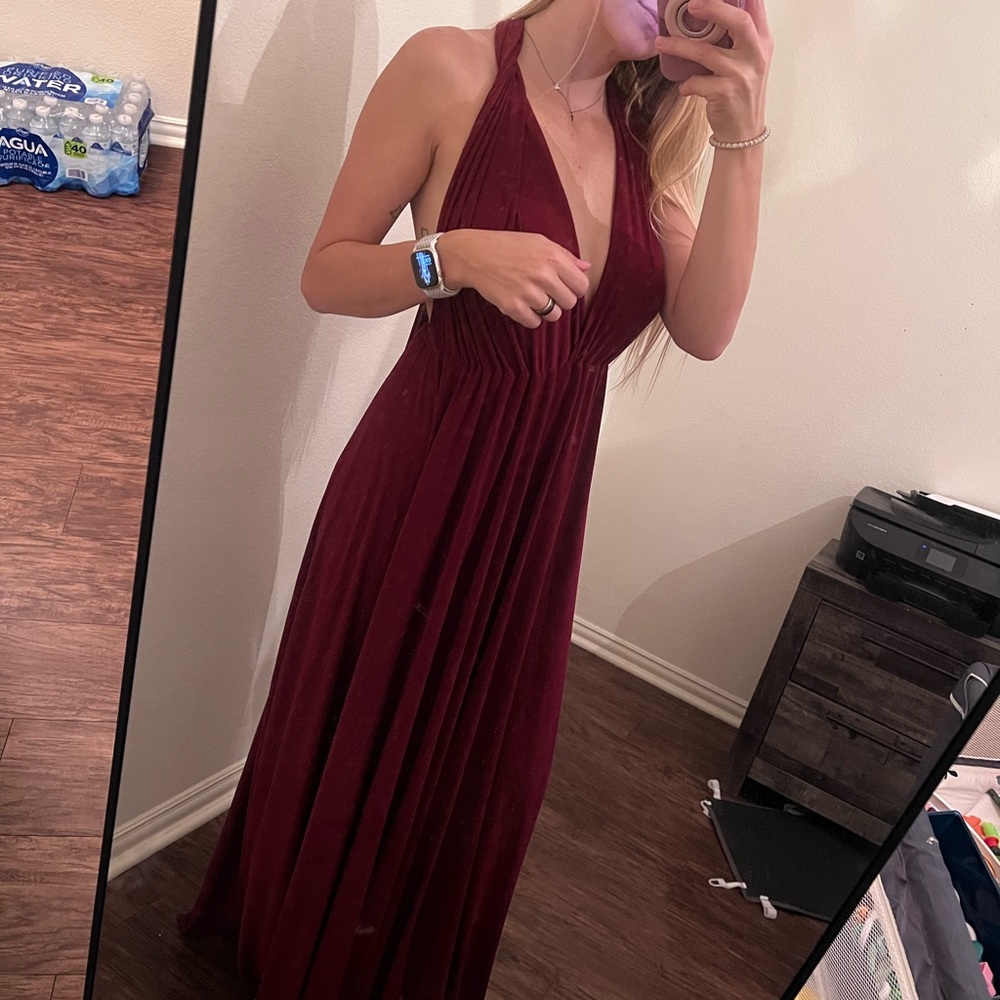 Elegant Burgundy Halter Maxi Dress